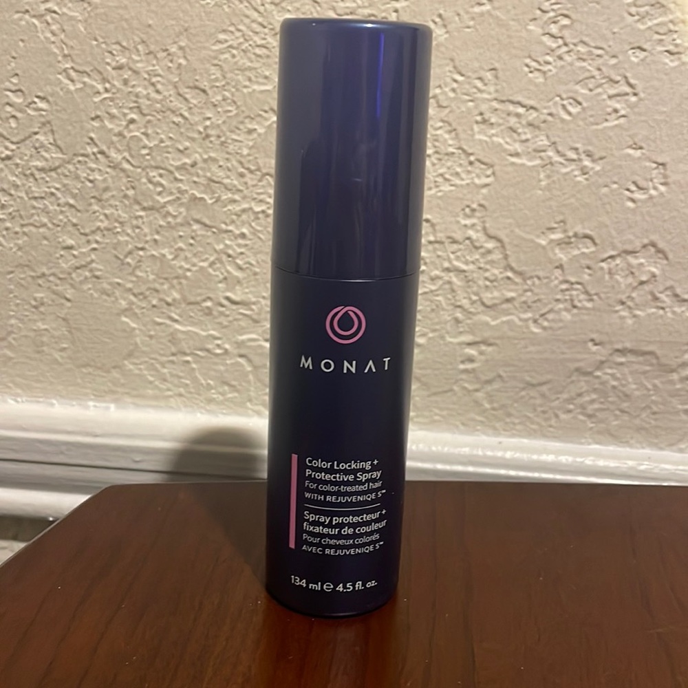 MONAT COLOR LOCKING PROTECTIVE SPRAY // NWT
